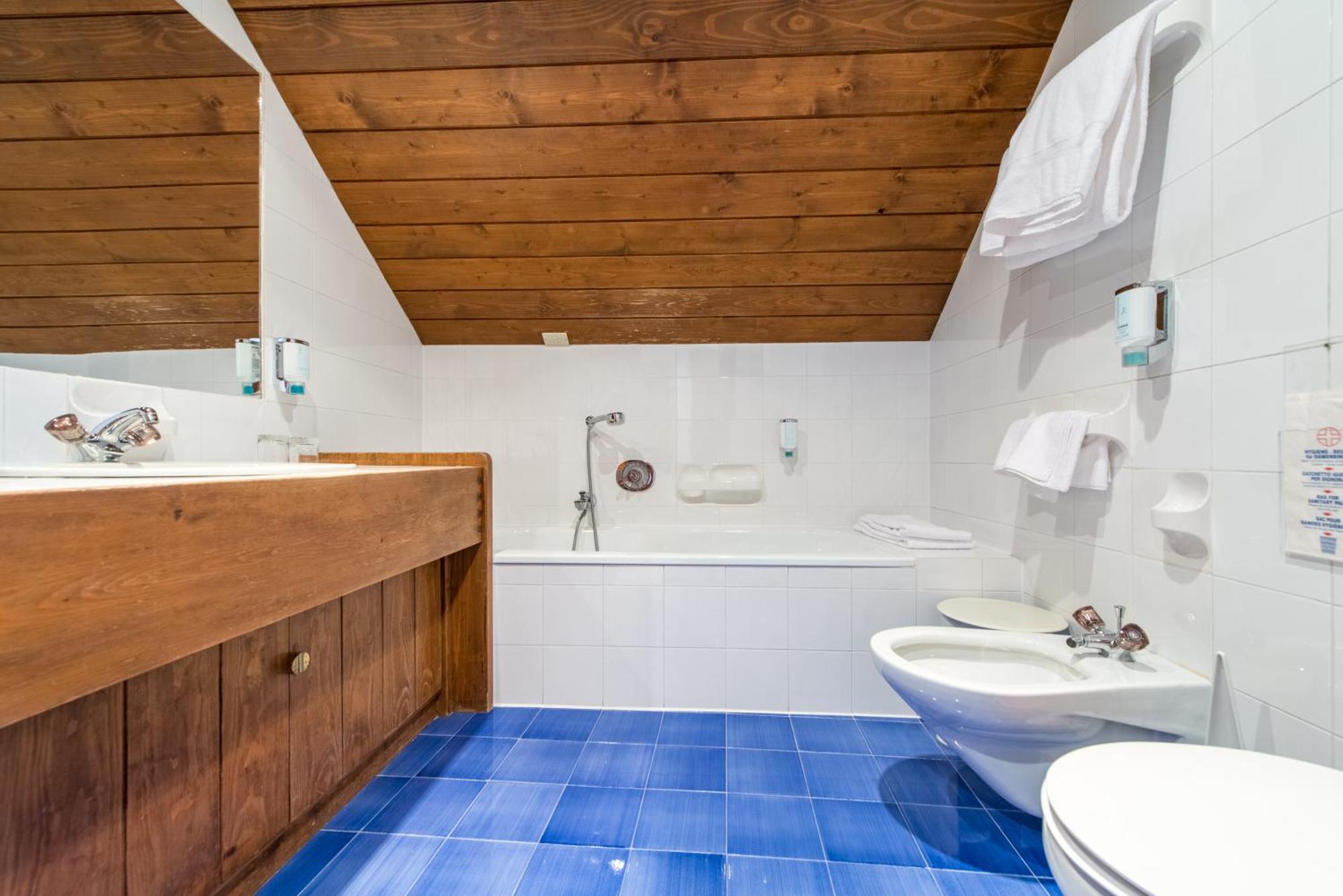 Adler Suite & Stube Villabassa Εξωτερικό φωτογραφία